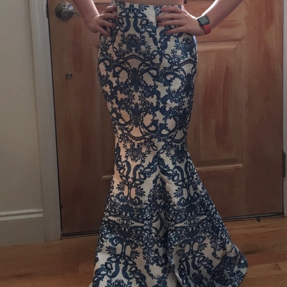 Prom Dress - Picture 3 of 3